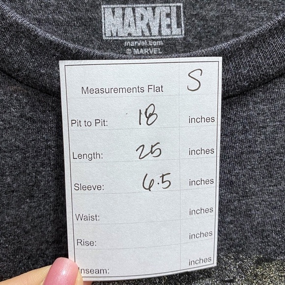 Marvel Comics Men's Punisher Big Skull Logo Tee - Picture 4 of 4